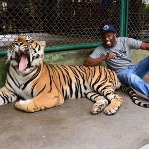 Meet your Posher, Tamba